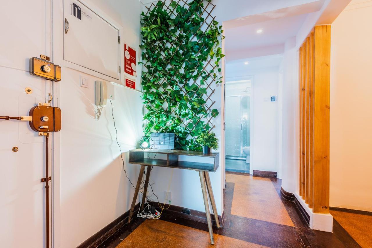 Santos Mattos Guesthouse & Apartments By Lisbon With Sintra Amadora Ngoại thất bức ảnh