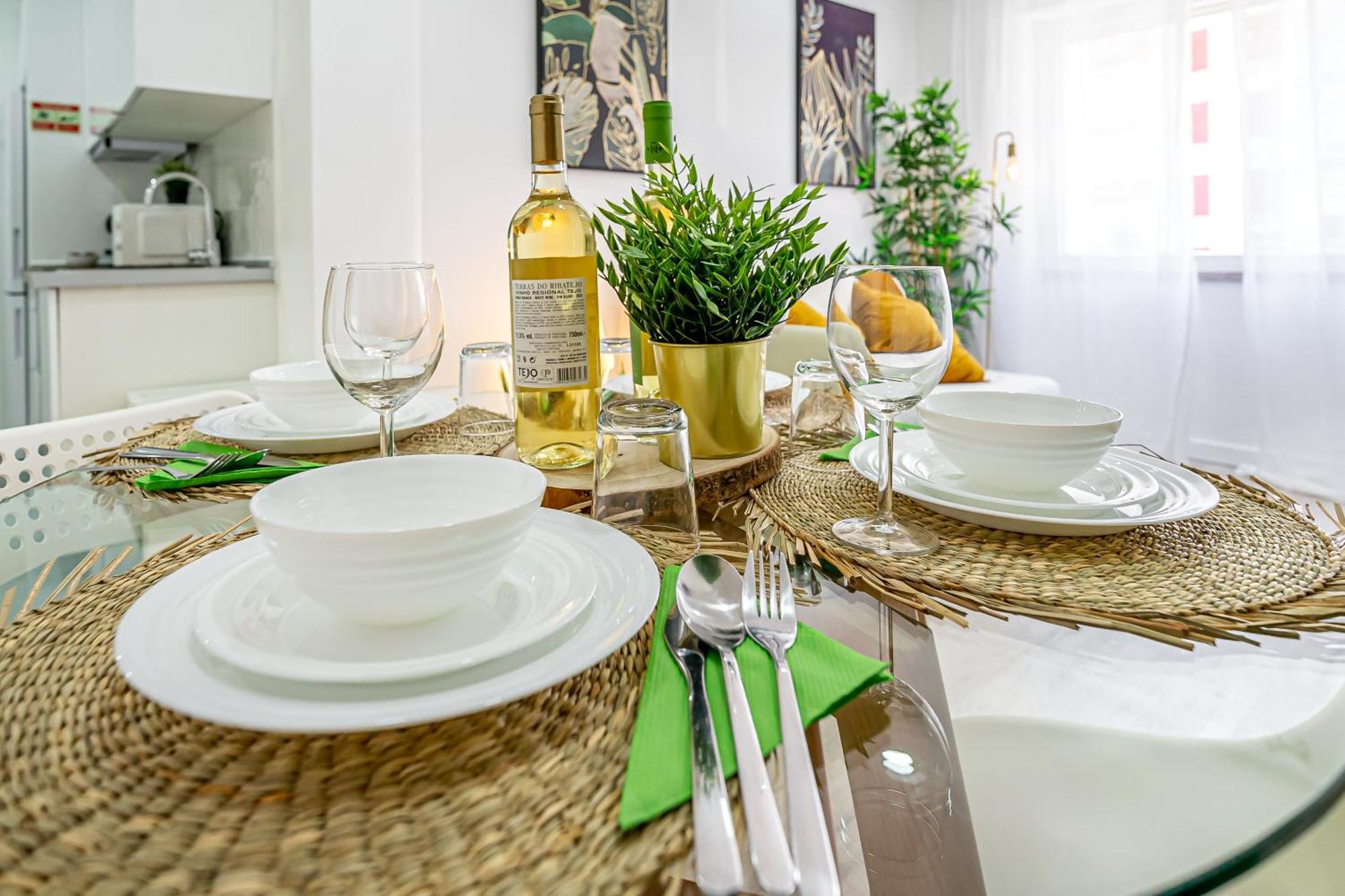 Santos Mattos Guesthouse & Apartments By Lisbon With Sintra Amadora Ngoại thất bức ảnh