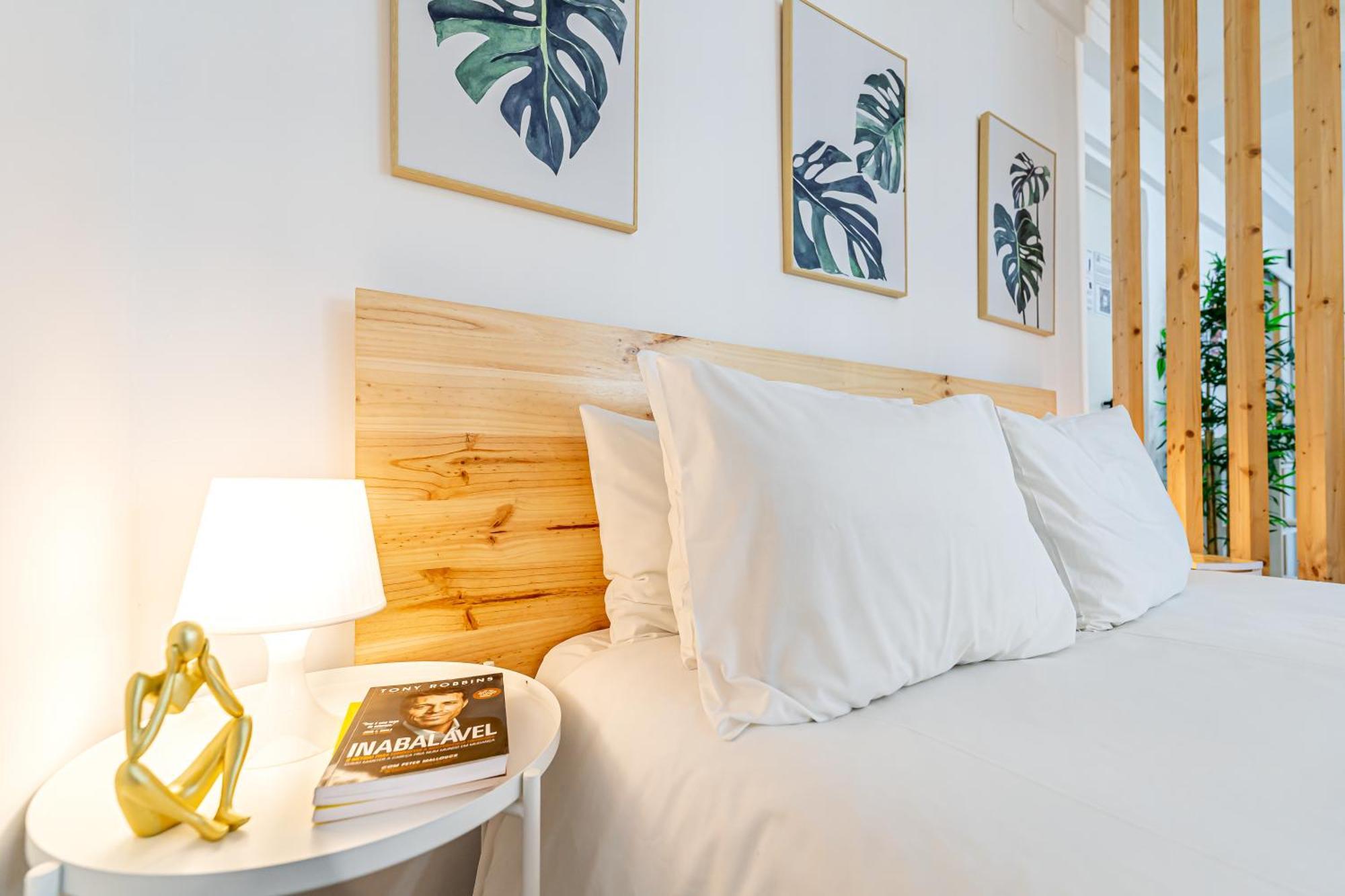 Santos Mattos Guesthouse & Apartments By Lisbon With Sintra Amadora Ngoại thất bức ảnh