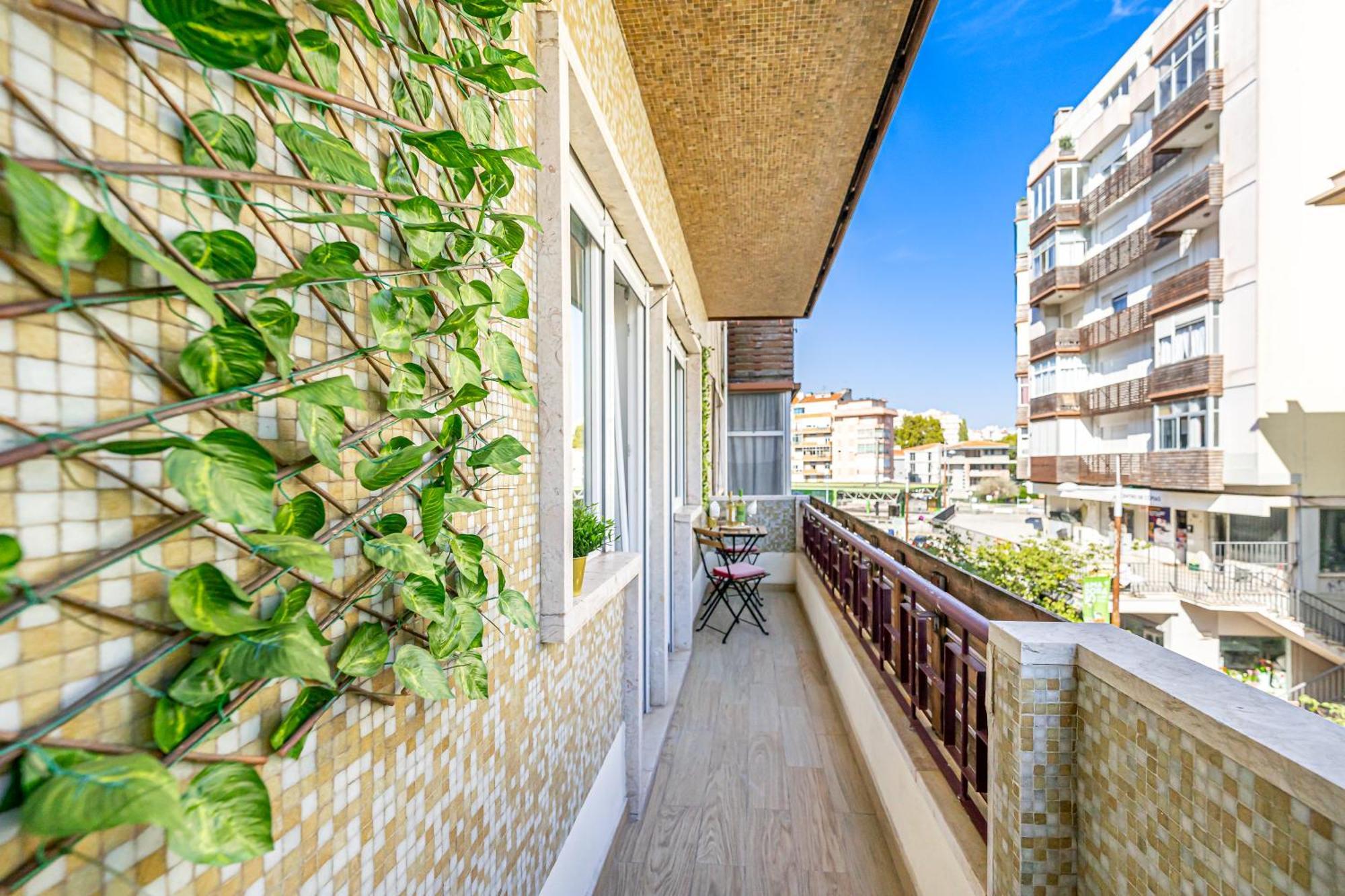 Santos Mattos Guesthouse & Apartments By Lisbon With Sintra Amadora Ngoại thất bức ảnh