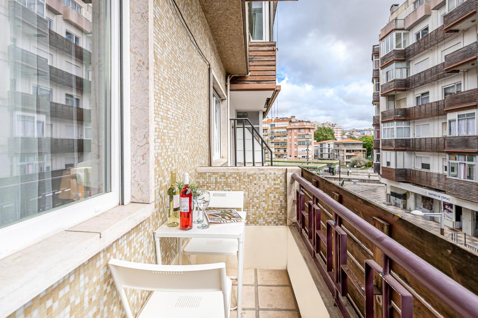 Santos Mattos Guesthouse & Apartments By Lisbon With Sintra Amadora Ngoại thất bức ảnh